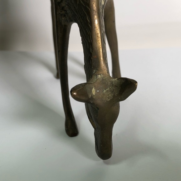 Vintage decorative brass deer 🦌 figurine - Picture 10 of 15